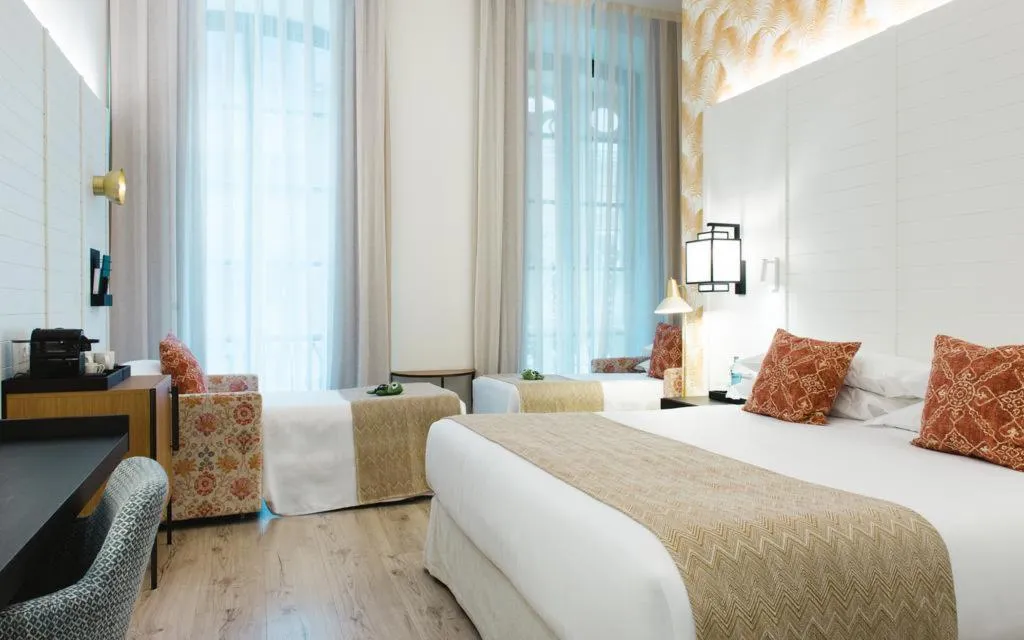 FAMILY ROOM DELUXE Room, Catalonia Molina Lario, Costa Del Sol