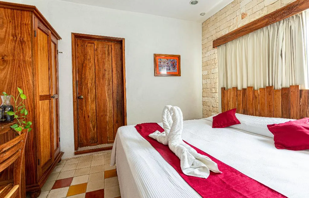TWIN DELUXE ONE BED Room, Casa Hipil, Cancun Area