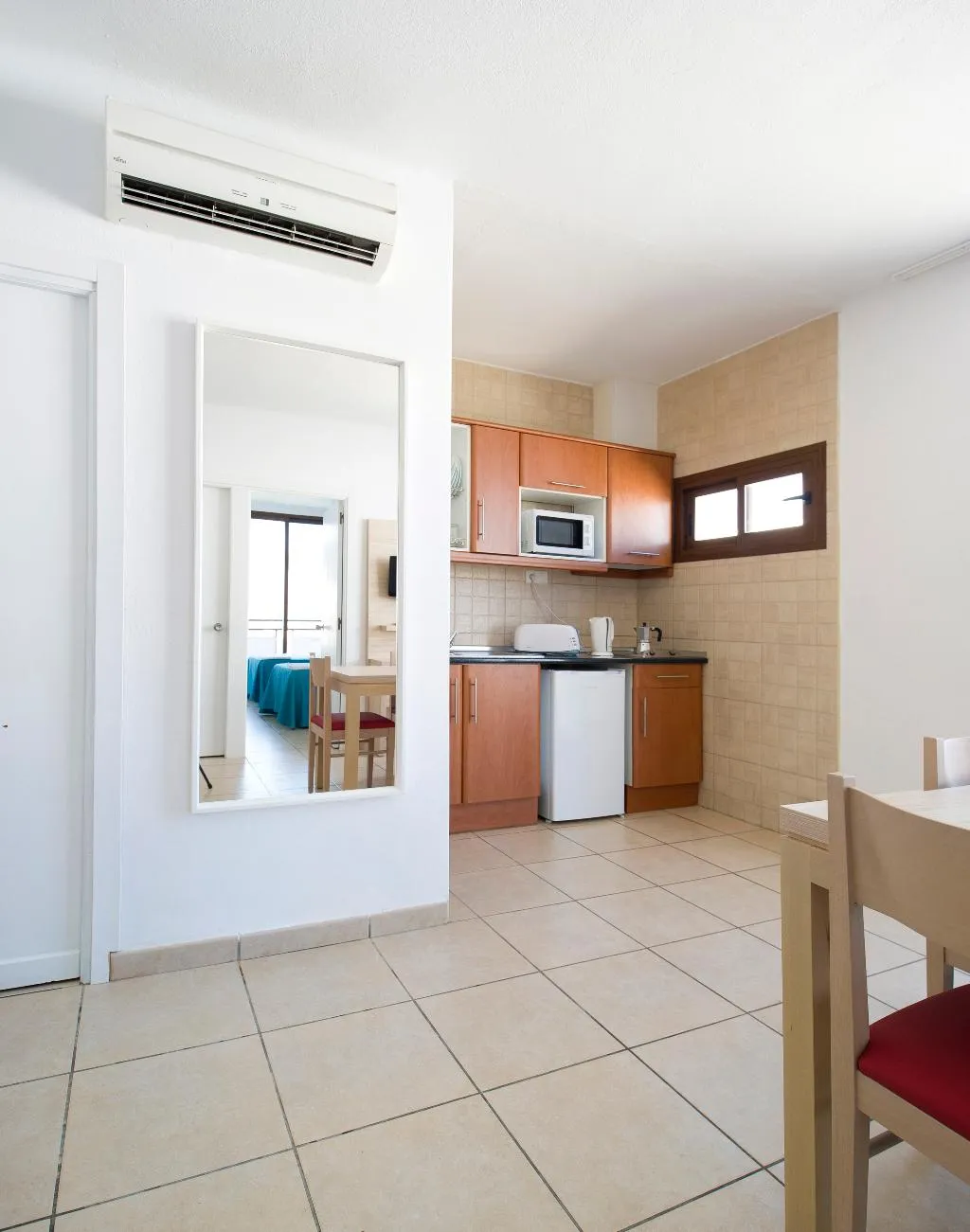 Room, Apartamentos Tramuntana, Ibiza