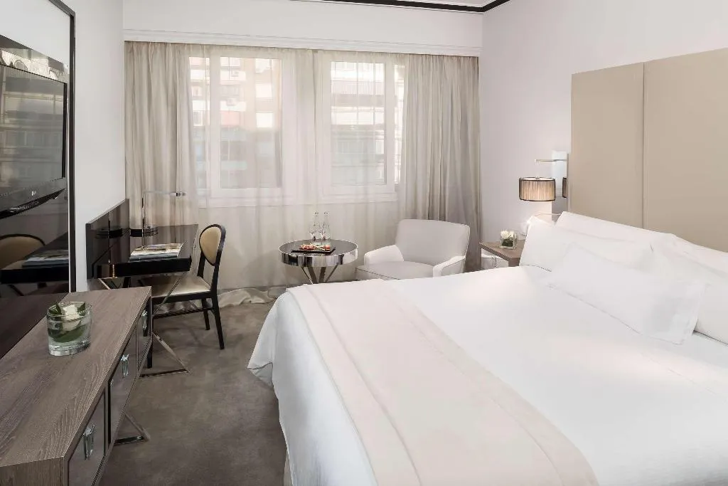 DOUBLE DELUXE Room, Melia Castilla, Madrid