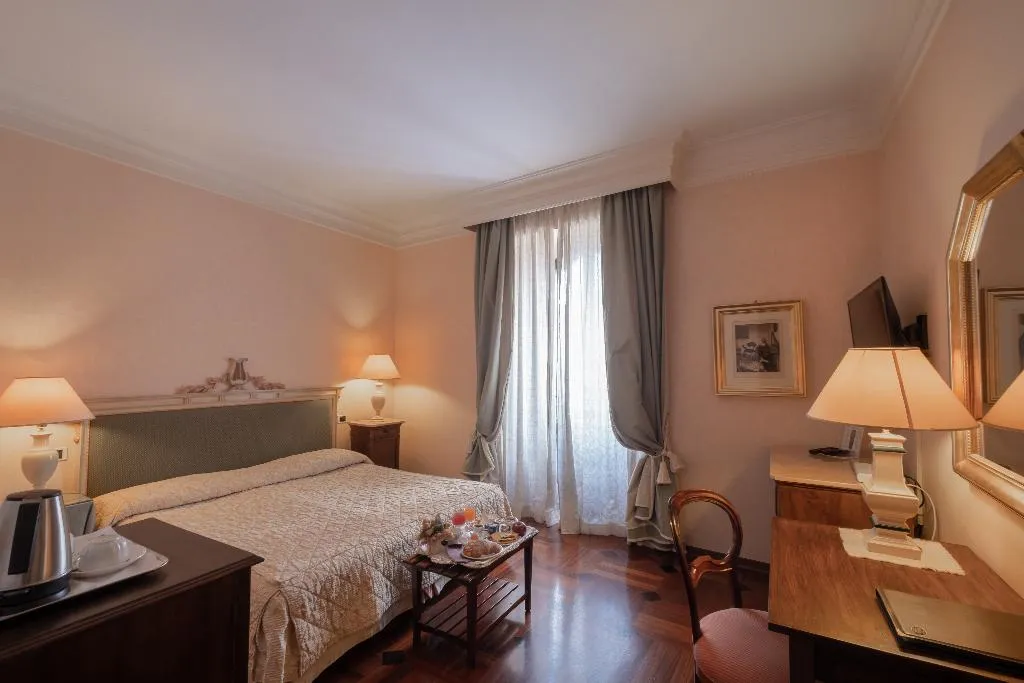 Double or Twin DELUXE Room, Relais Ducale, Umbria