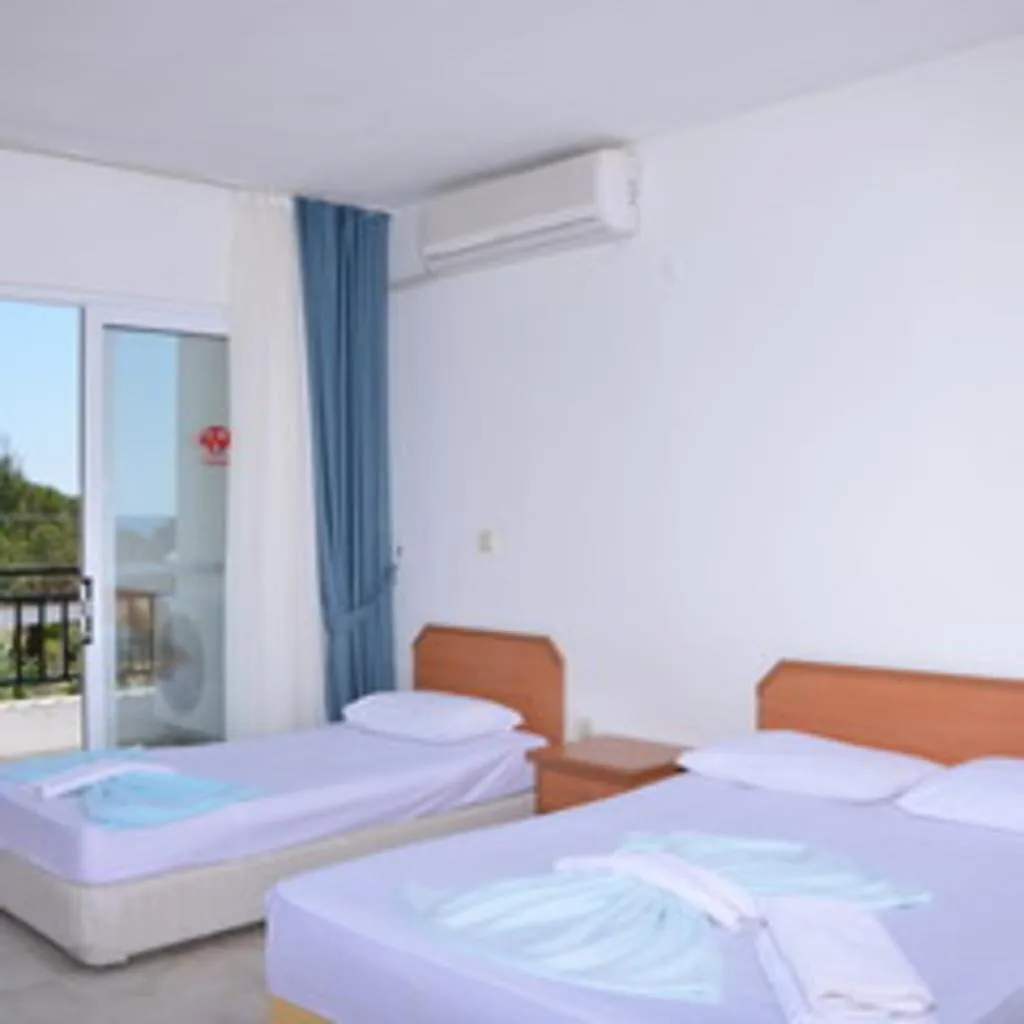 TRIPLE STANDARD Room, Tunan Motel, Izmir