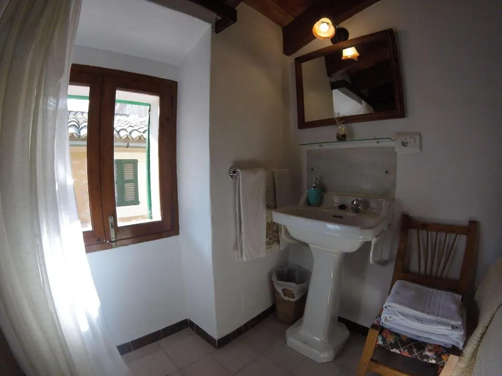 Room, Hostal Casa Margarita, Majorca