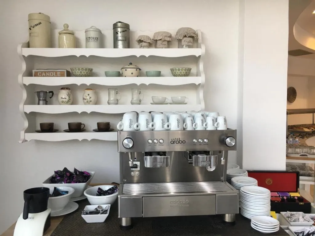 Bar, Hotel Playa Santandria, Menorca
