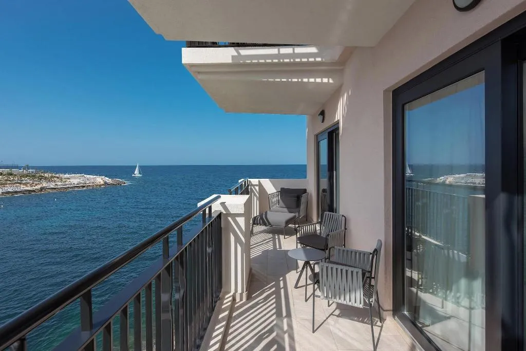 SUITE LUXURY Room, Westin Dragonara Resort, Malta