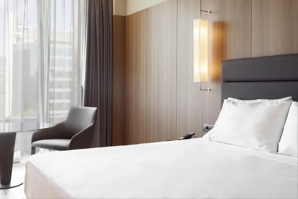 DOUBLE KING SIZE BED Room, AC Barcelona Diagonal D'Illa, Barcelona