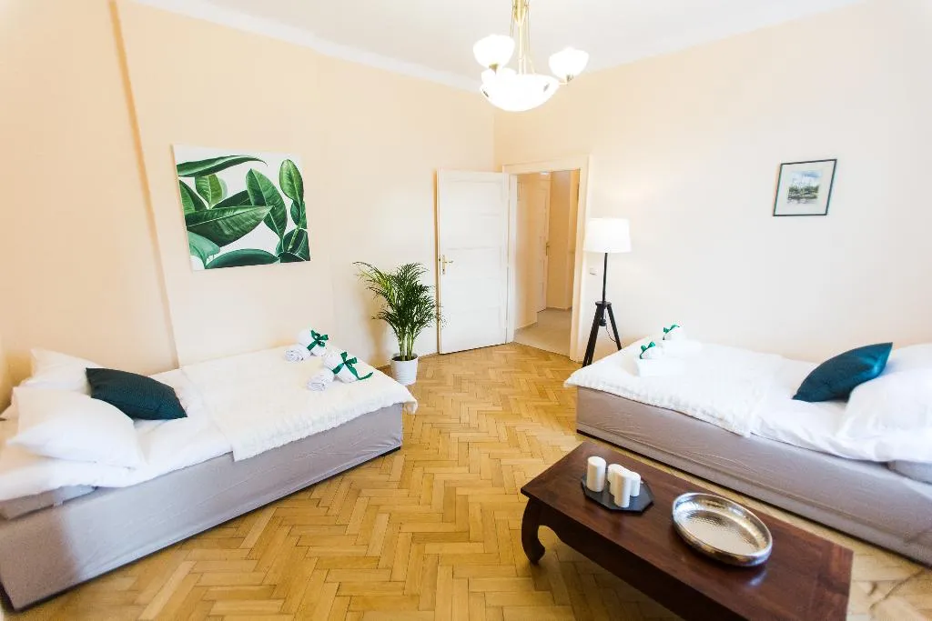 APARTMENT TWO BEDROOMS Room, Apartments Roman, Krakow