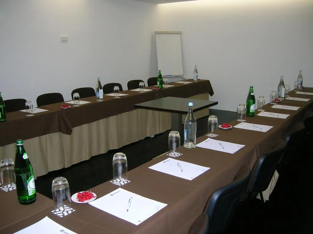 Conferences, Jerónimos 8, Lisbon