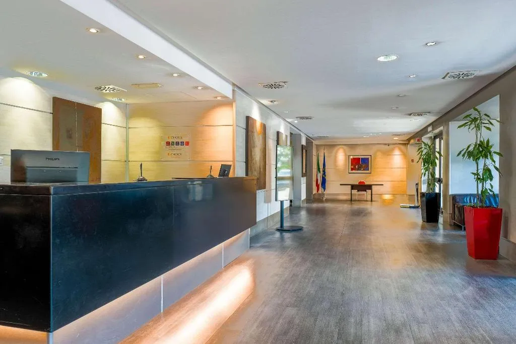 Lobby, Hotel Rouge et Noir Roma, Rome