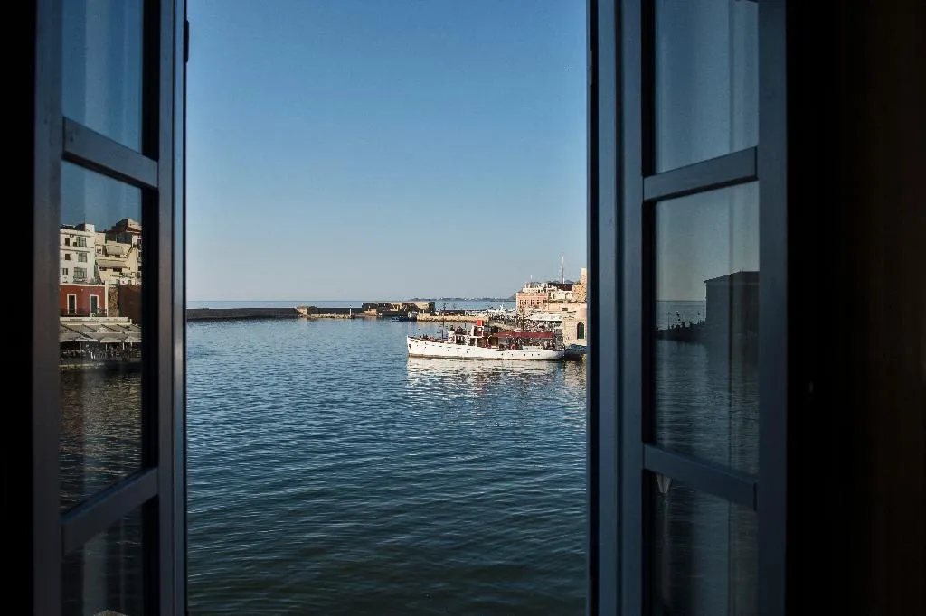 DOUBLE DELUXE SEA VIEW Room, Elia Zampeliou Boutique Hotel, Crete