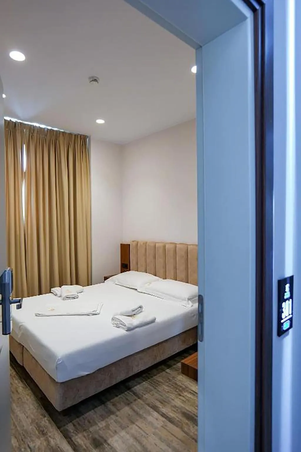 Room, Hotel Semajo, Kavaje