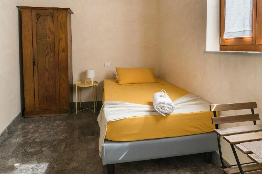 Room, Le Pomelie Bed And Breakfast, Catania