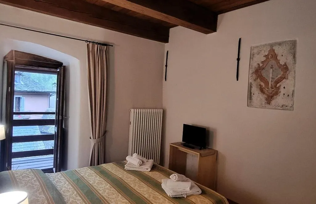 Room, Dimora Storica Casa Vanni, Milan