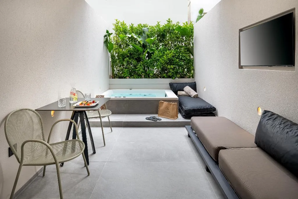 Double or Twin WITH JACUZZI Room, Evanik Chic Hotel, Kos