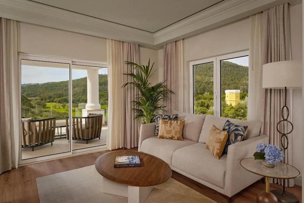 Room, Penha Longa, Lisbon