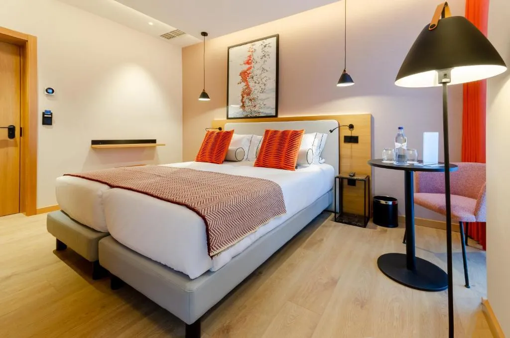 Double or Twin STANDARD Room, Rossio Plaza Hotel, Lisbon