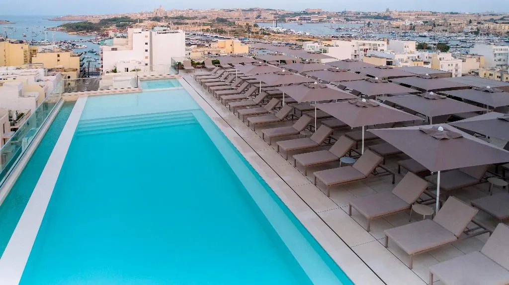 Pool, Novotel Malta Sliema, Malta