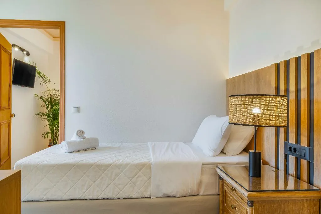 APARTMENT THREE BEDROOMS Room, Socrates Hotel Malia, Crete