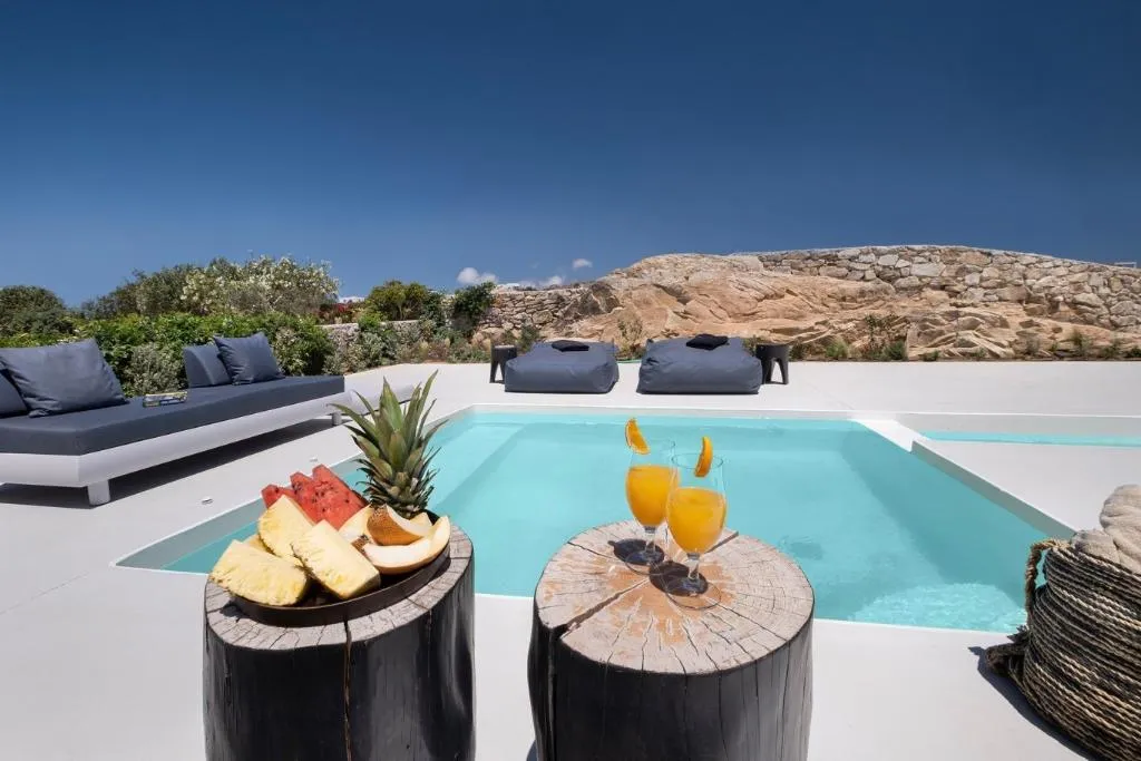 VILLA WITH PRIVATE POOL Room, Deliades, Mykonos