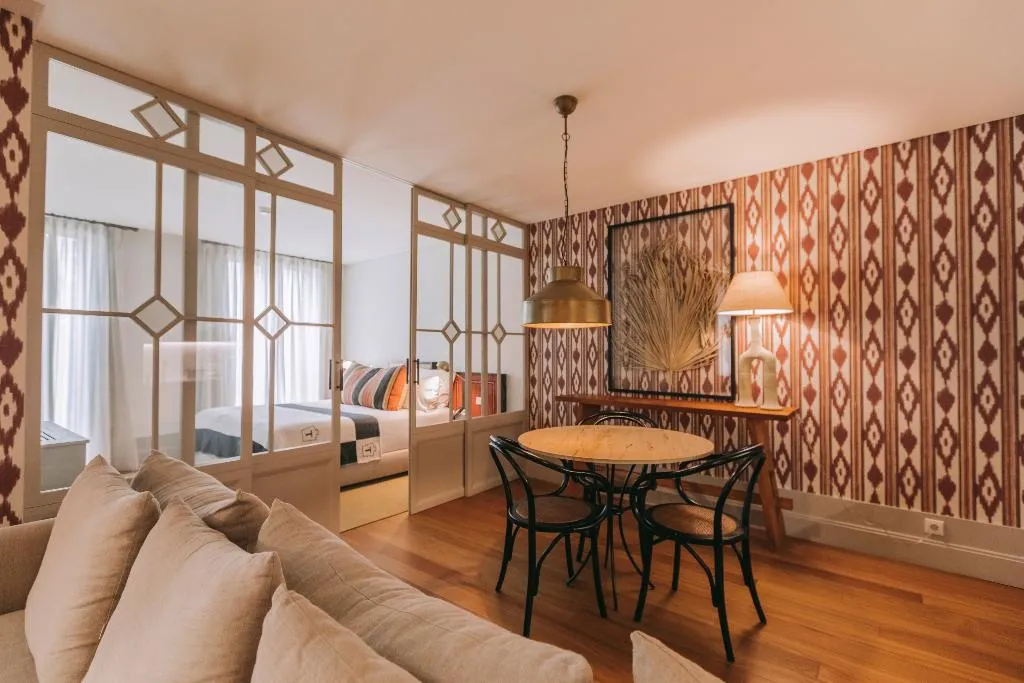 SUITE WITH BALCONY Room, Torel Saboaria, Porto