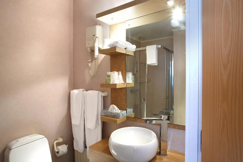 SINGLE STANDARD Room, Fosshotel Raudara, Reykjavik