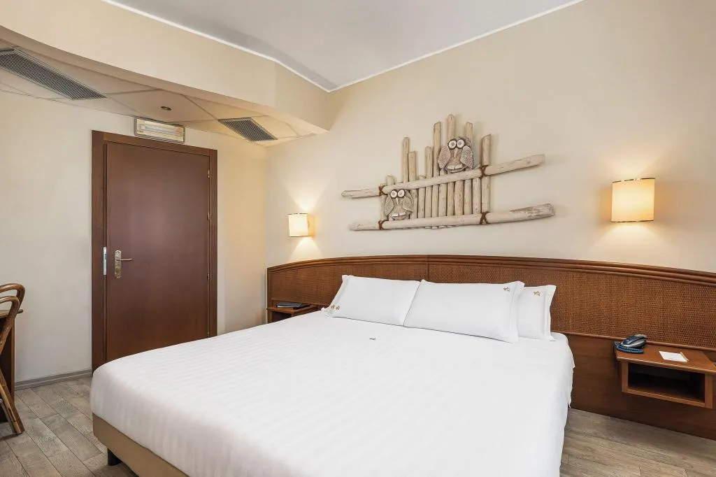 Room, Welcome Hotel, Milan