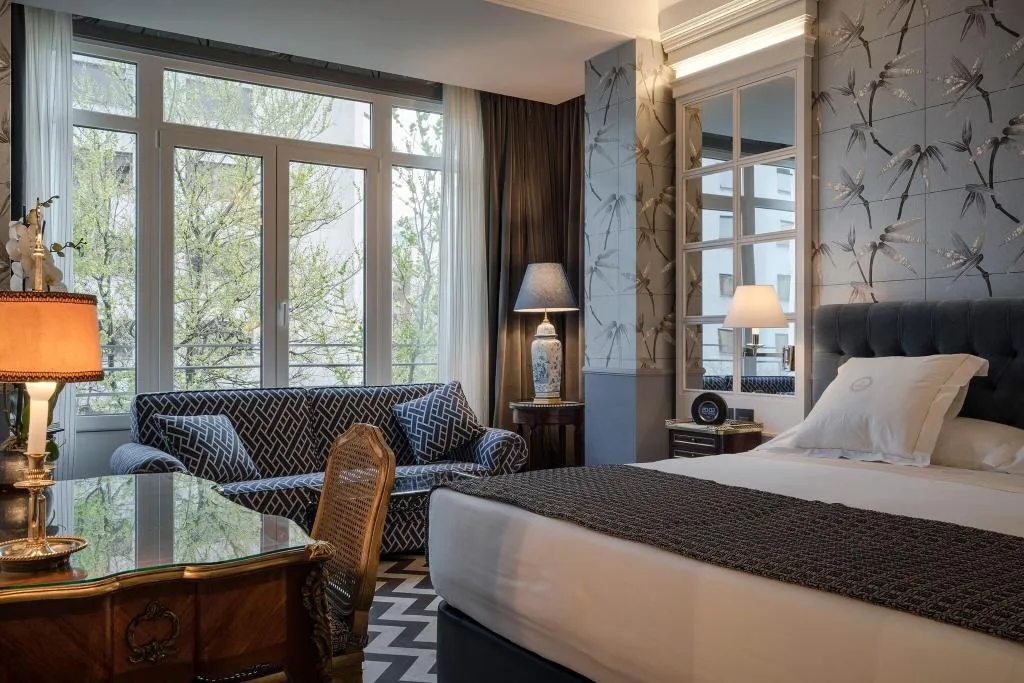 DOUBLE DELUXE QUEEN BED Room, Relais & Châteaux Heritage Madrid, Salamanca