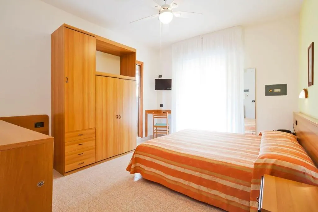 Room, Angelo, Venice