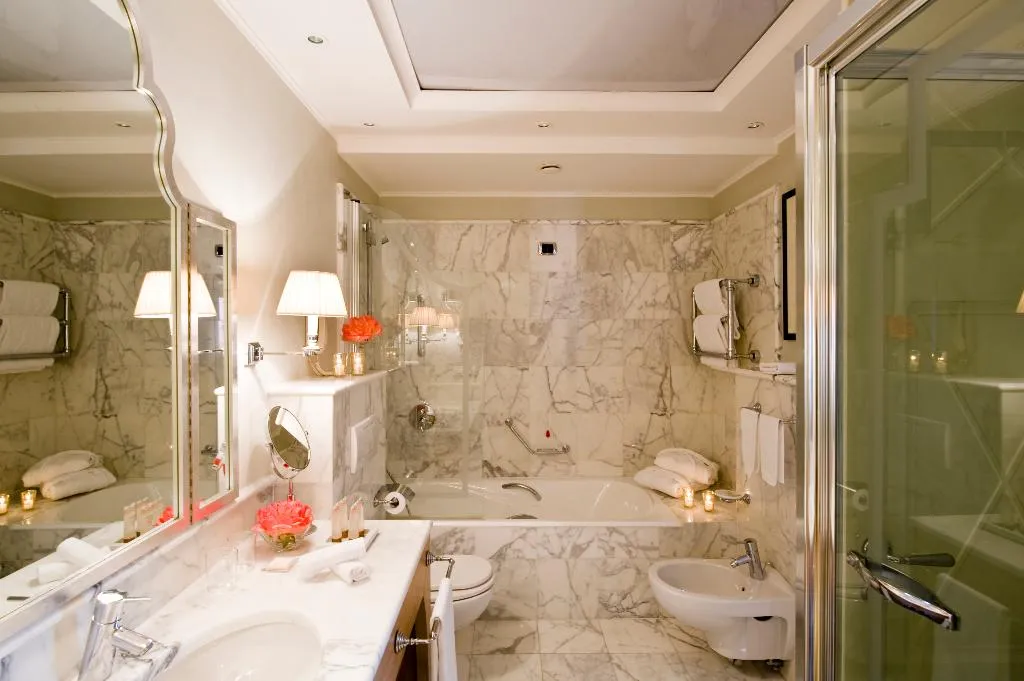 FAMILY ROOM CONNECTING ROOM Room, Splendid Venice - Starhotels Collezione, Venice