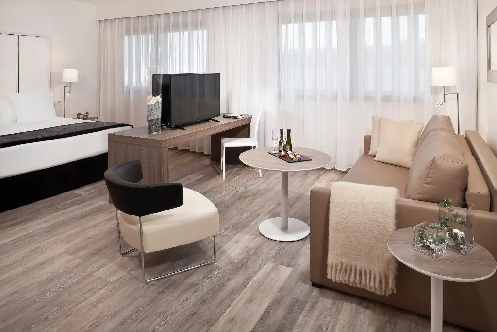Room, Melia Lebreros, Seville