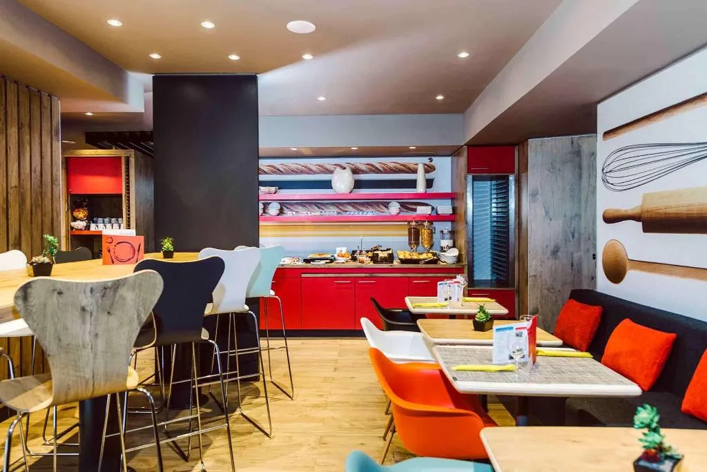Bar, Ibis Styles Madrid Centro Maravillas, Madrid