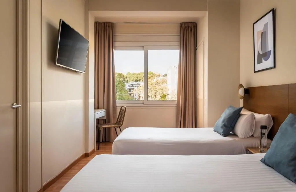 TWIN STANDARD Room, Erba By Pillow, Costa Brava