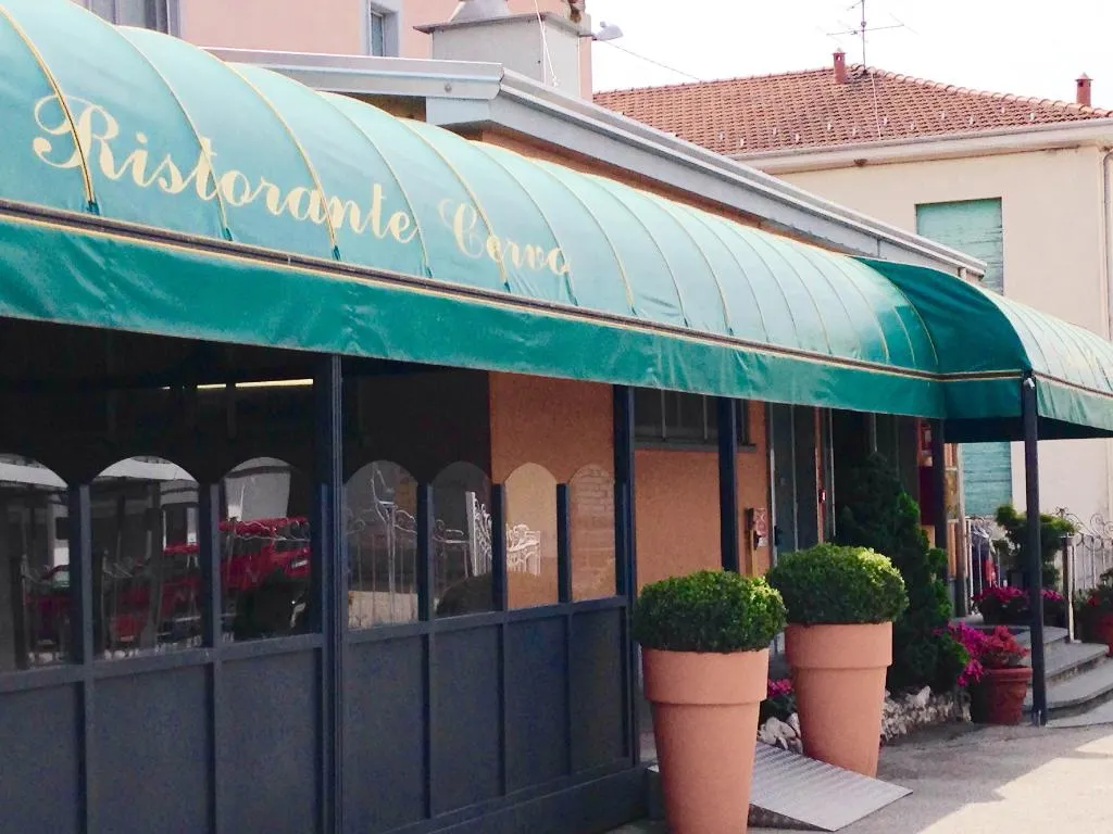 General view, Hotel Ristorante Cervo, Milan