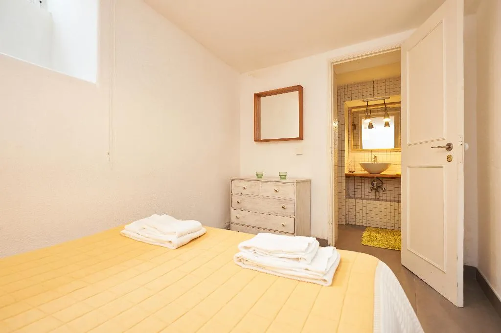 FAMILY ROOM STANDARD Room, Hello Lisbon Principe Real Apartments, Lisbon