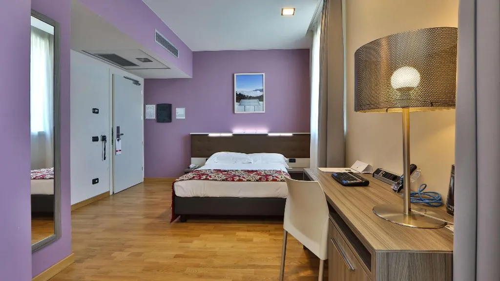 SINGLE STANDARD Room, Best Western Falck Village Hotel, Milan