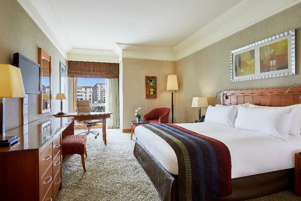 DOUBLE PREMIUM KING BED Room, Holiday Inn Cairo - Citystars, Cairo