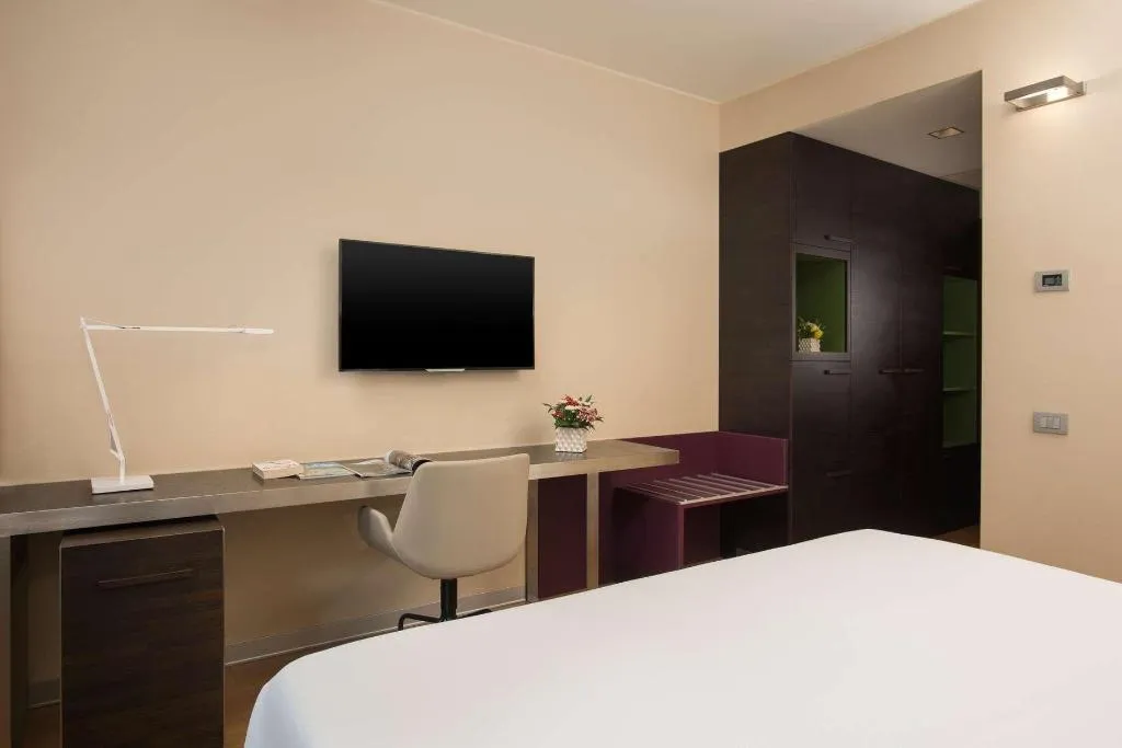 FAMILY ROOM STANDARD Room, NH Orio al Serio Airport, Milan