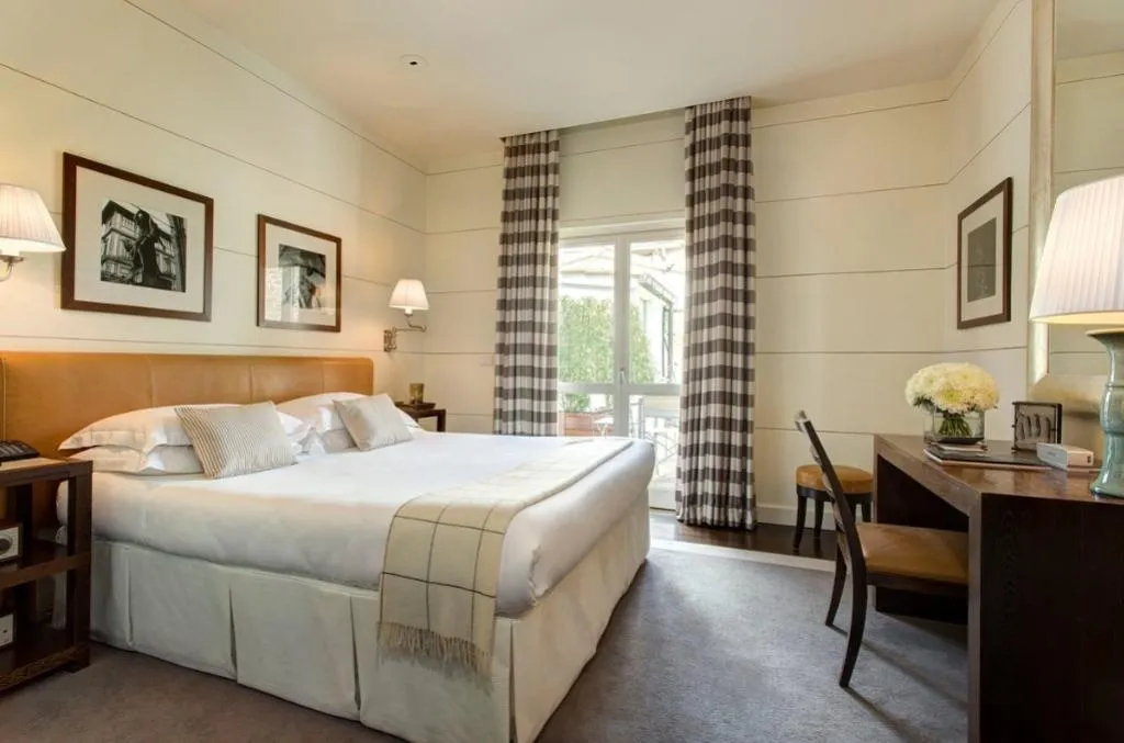 DOUBLE STANDARD Room, Gallery Art Hotel, Florence