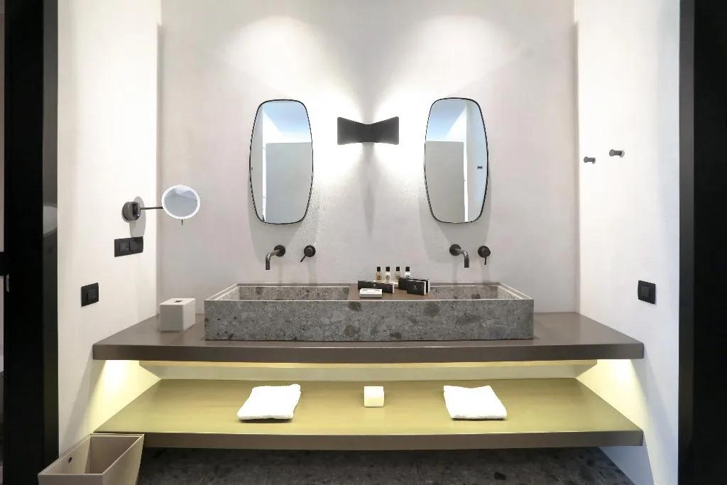 SUITE SEA VIEW WITH PRIVATE POOL Room, Aeonic Suites & Spa, Mykonos