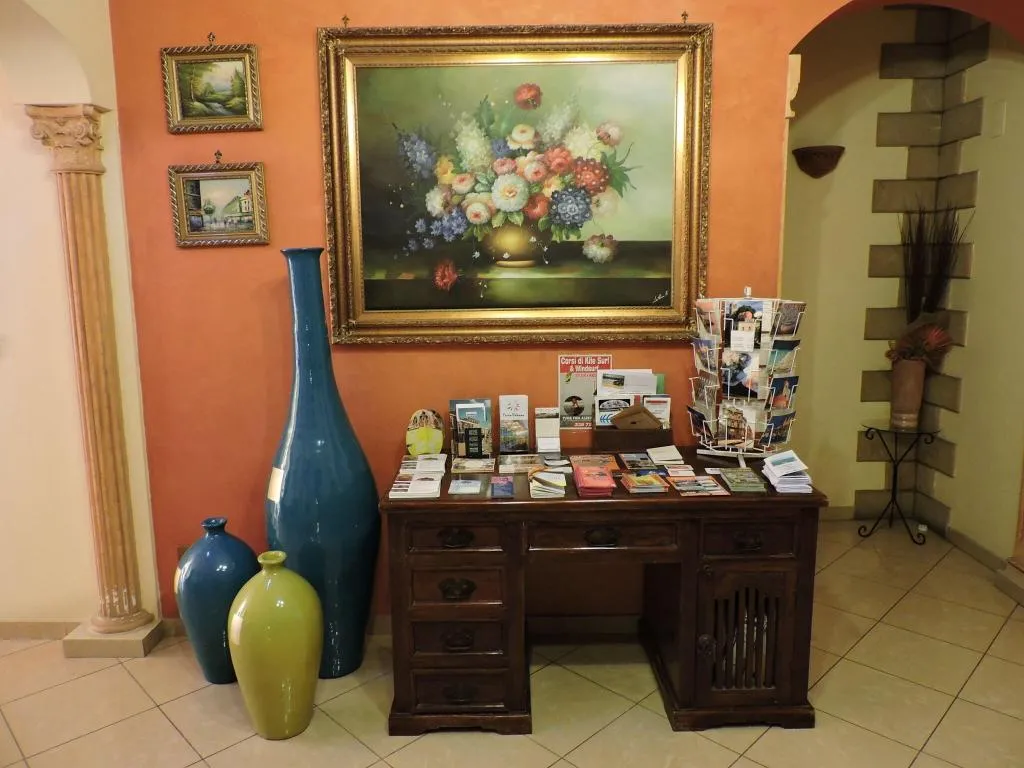 Lobby, Concordia, Palermo