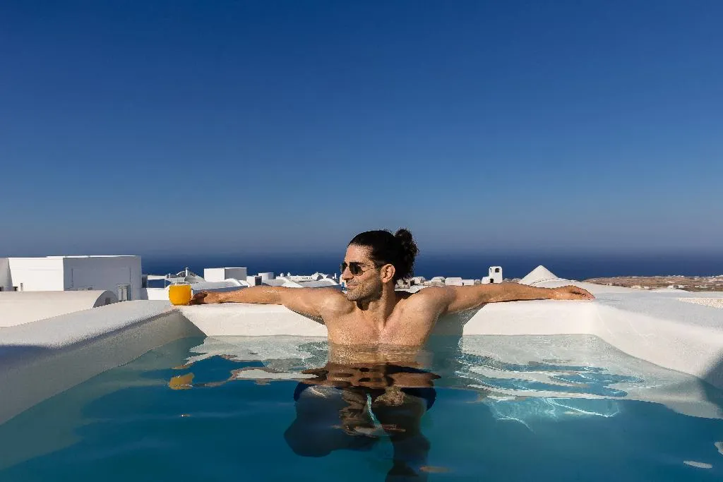SUITE ONE BED Room, Neo Luxury Suites, Santorini