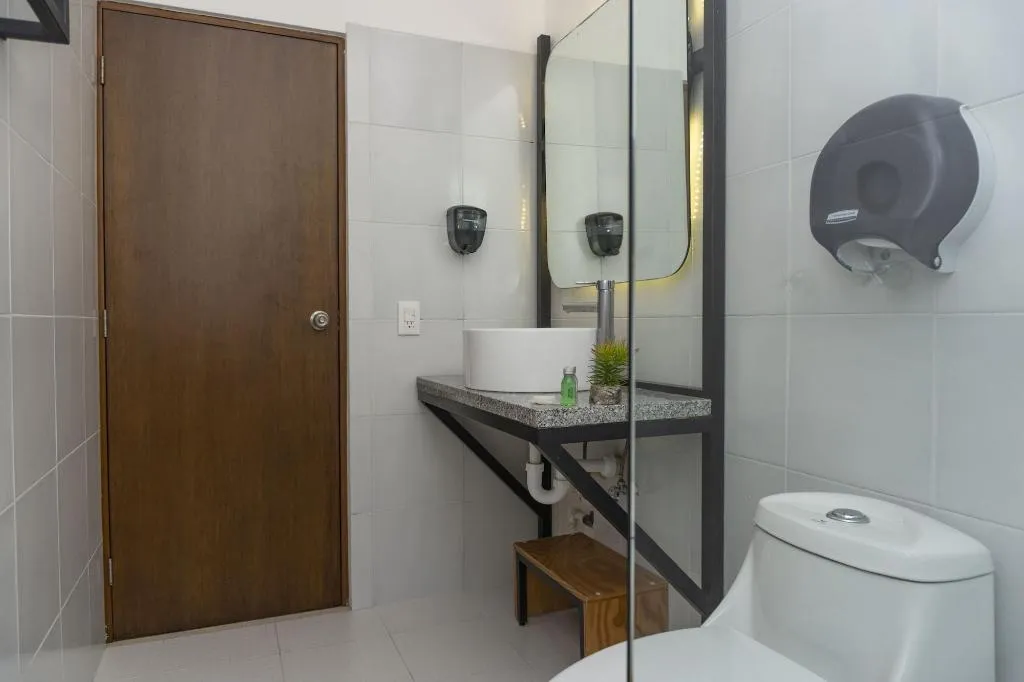 Room, Nomads Hotel, Hostel & Rooftop Pool, Cancun Area