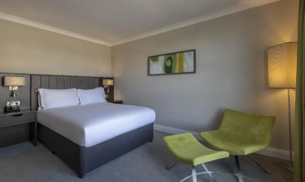 DOUBLE CANAL VIEW Room, Hilton Dublin Charlemont, Dublin