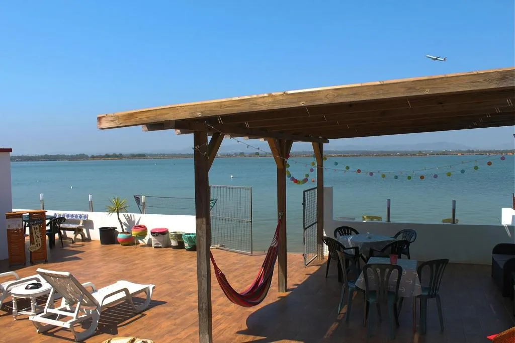 Room, Faro Beach Life Hostel, Algarve