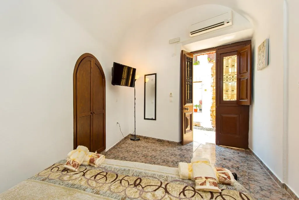 STUDIO STANDARD Room, Knights of the Old Town, Rhodes