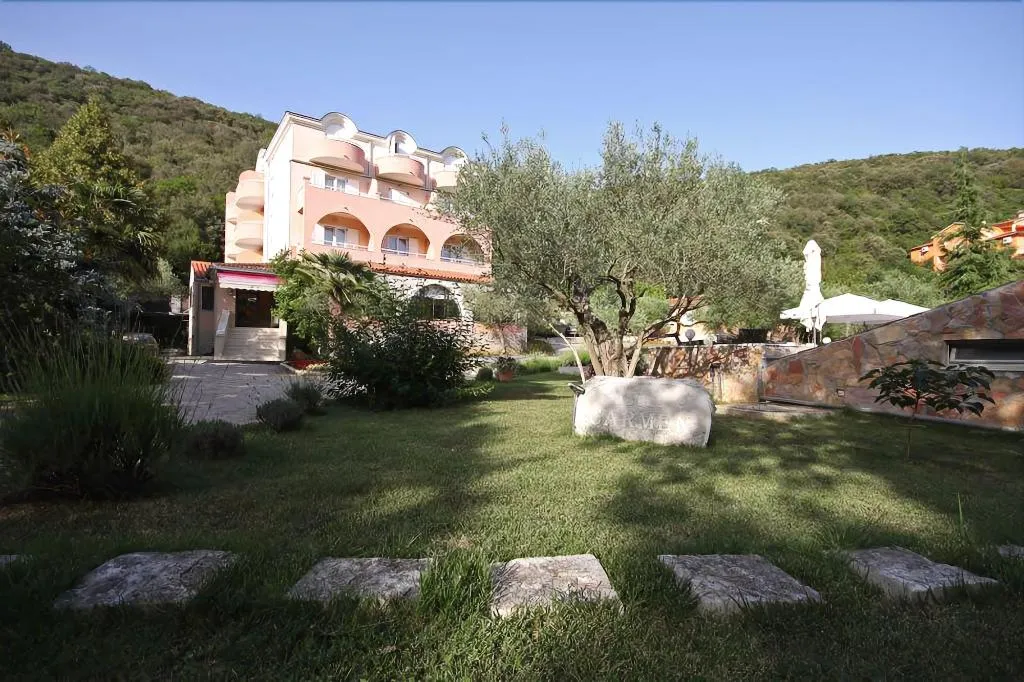 General view, Carmen, Istria