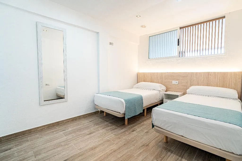 APARTMENT ONE BEDROOM WITH AIR CONDITIONING Room, Kensington Econotels, Majorca