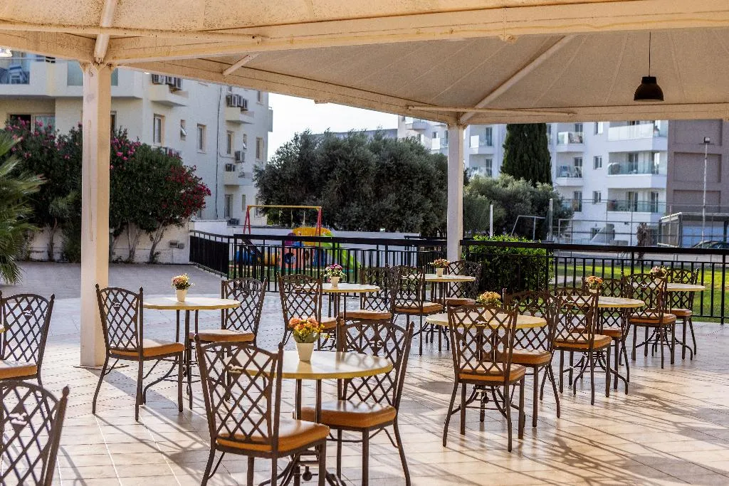 Restaurant, Seagull Hotel Apartments, Cyprus