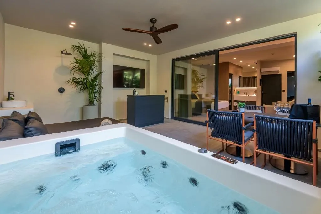 JUNIOR SUITE WITH JACUZZI Room, Evanik Chic Hotel, Kos