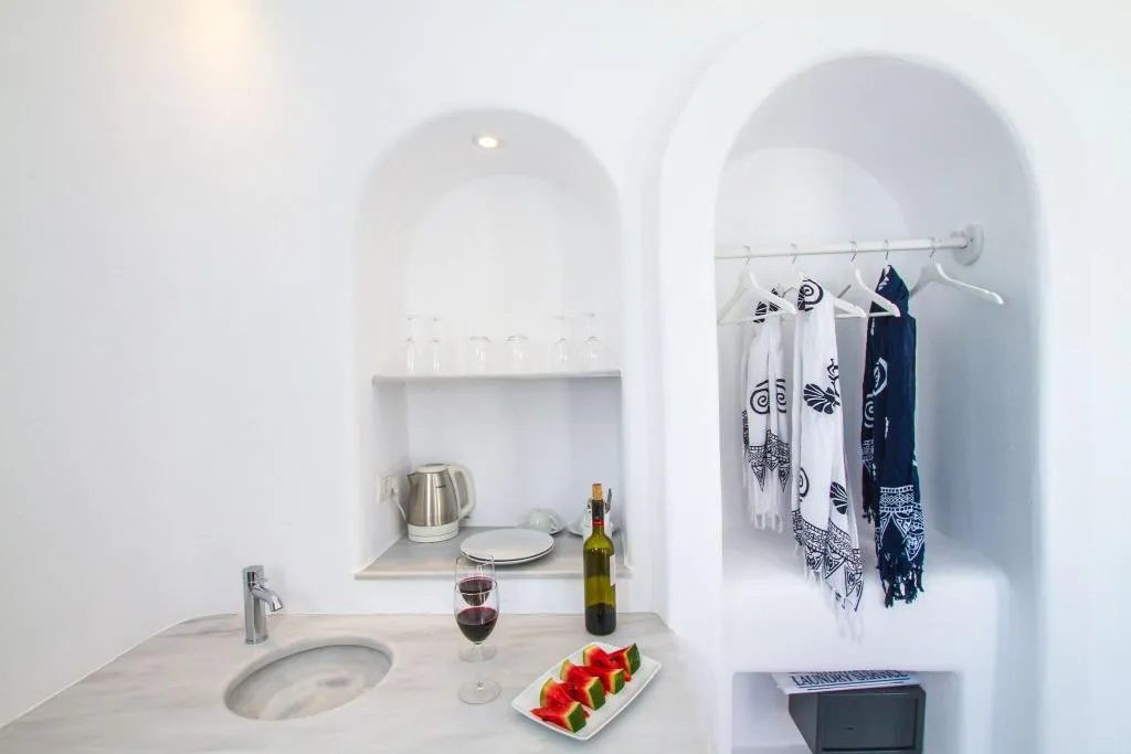 CAVE SEA VIEW Room, Oia Mare Villas, Santorini